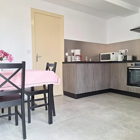 Le Rosier Apartman *
